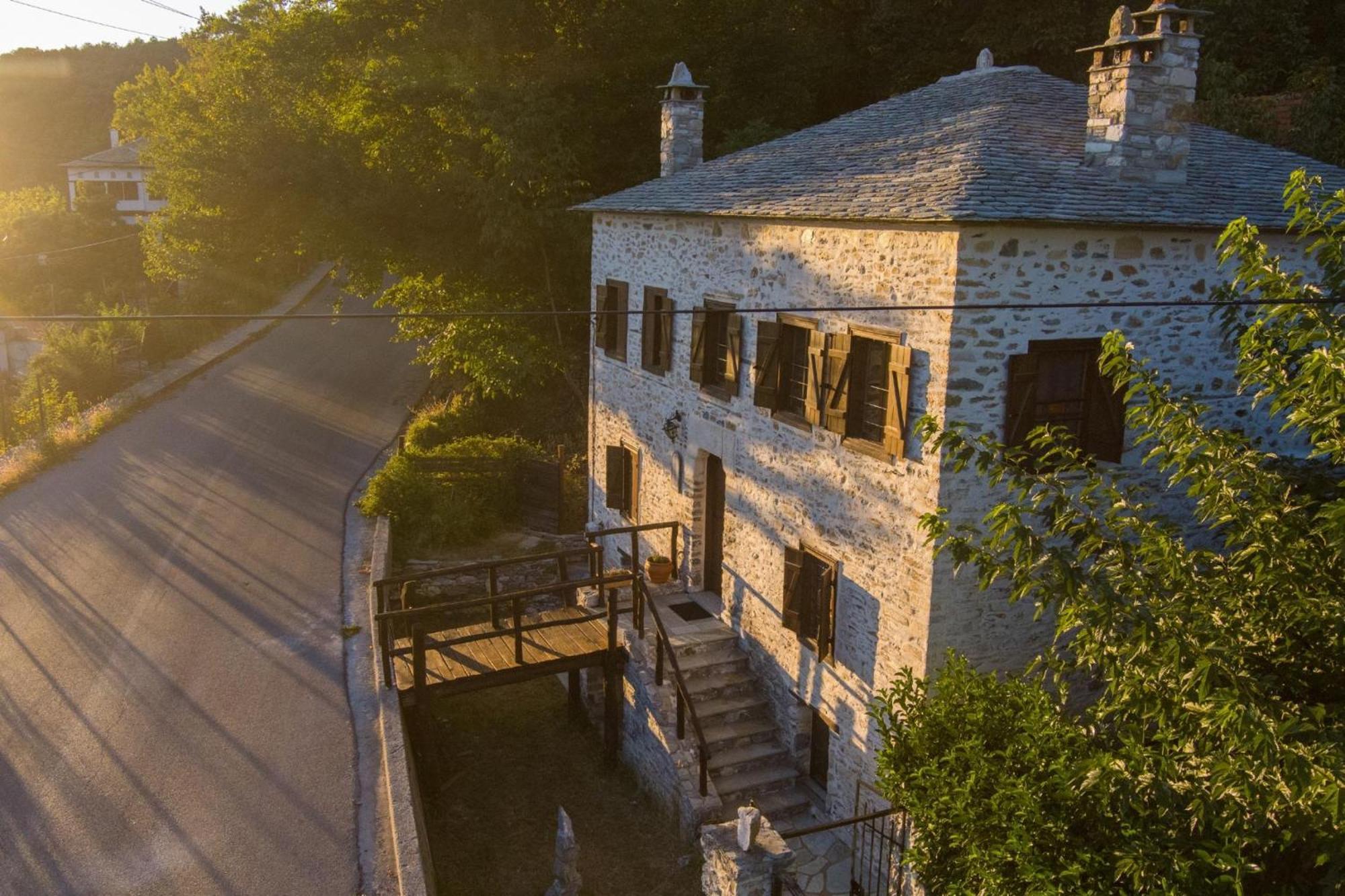 Aparthotel Archontiko Michael Vyzítsa Exterior foto