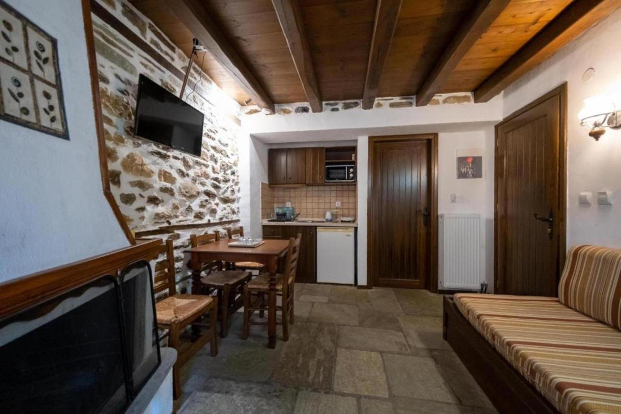 Aparthotel Archontiko Michael Vyzítsa Exterior foto