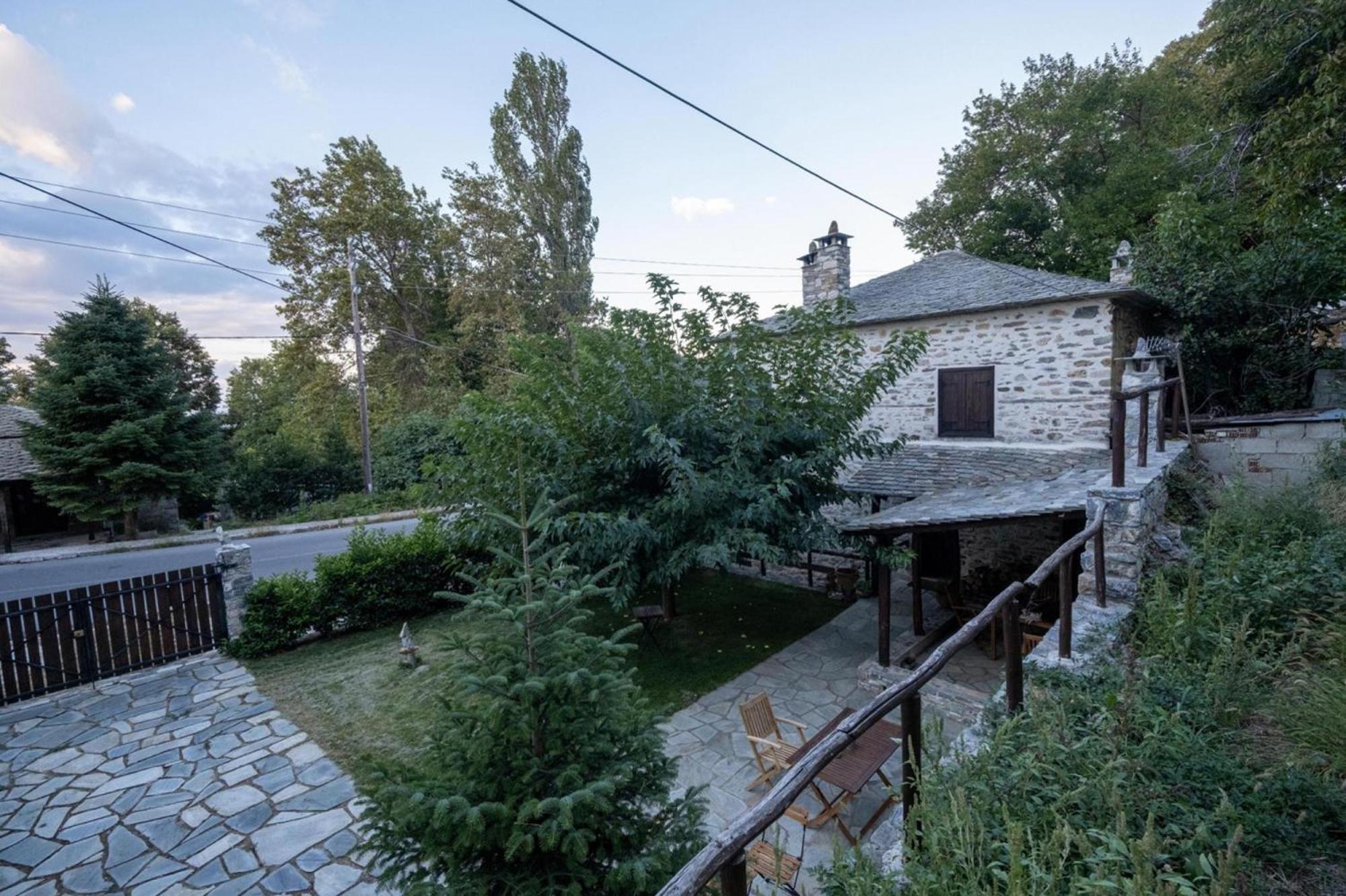 Aparthotel Archontiko Michael Vyzítsa Exterior foto